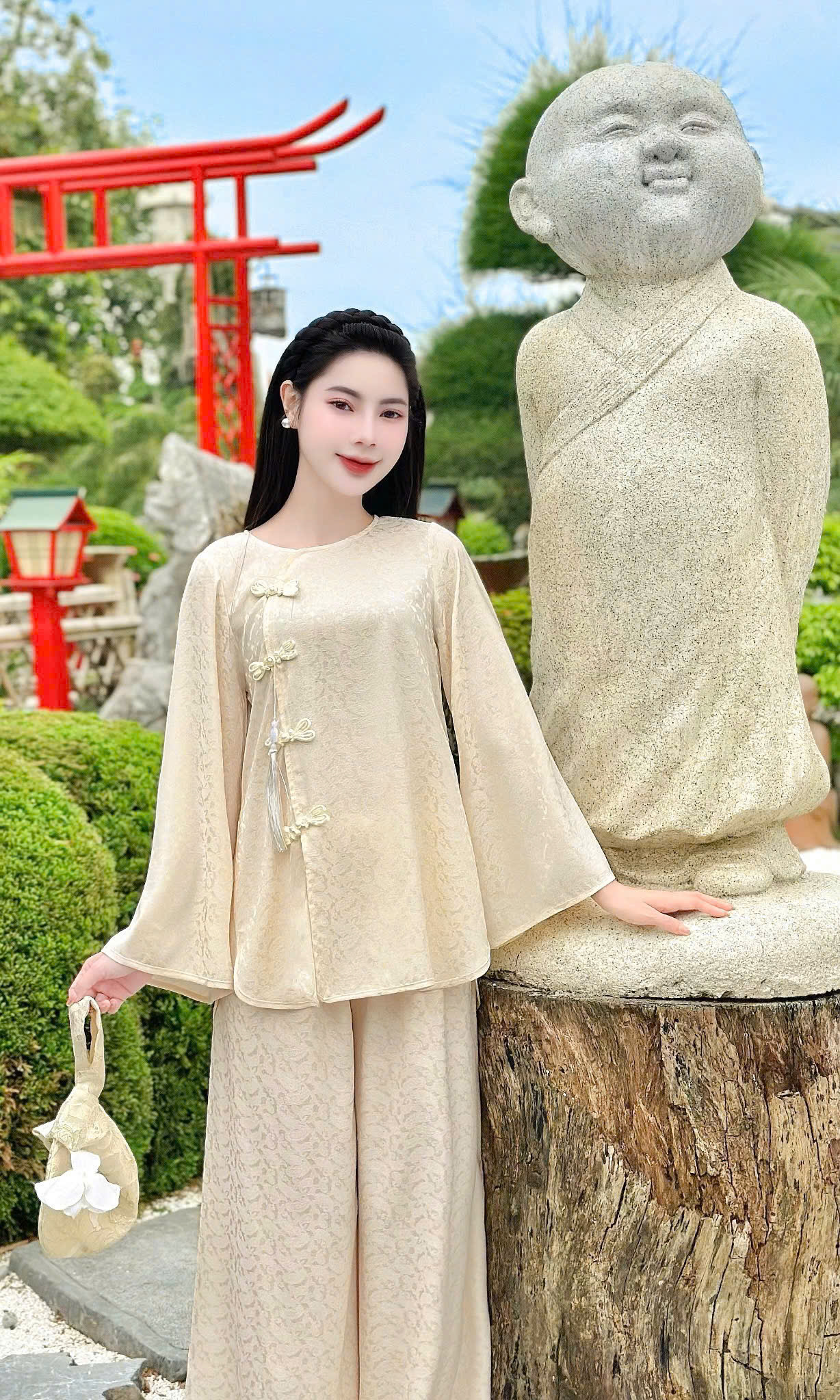 02e8161e-264f-4676-9815-a7a4d572e894