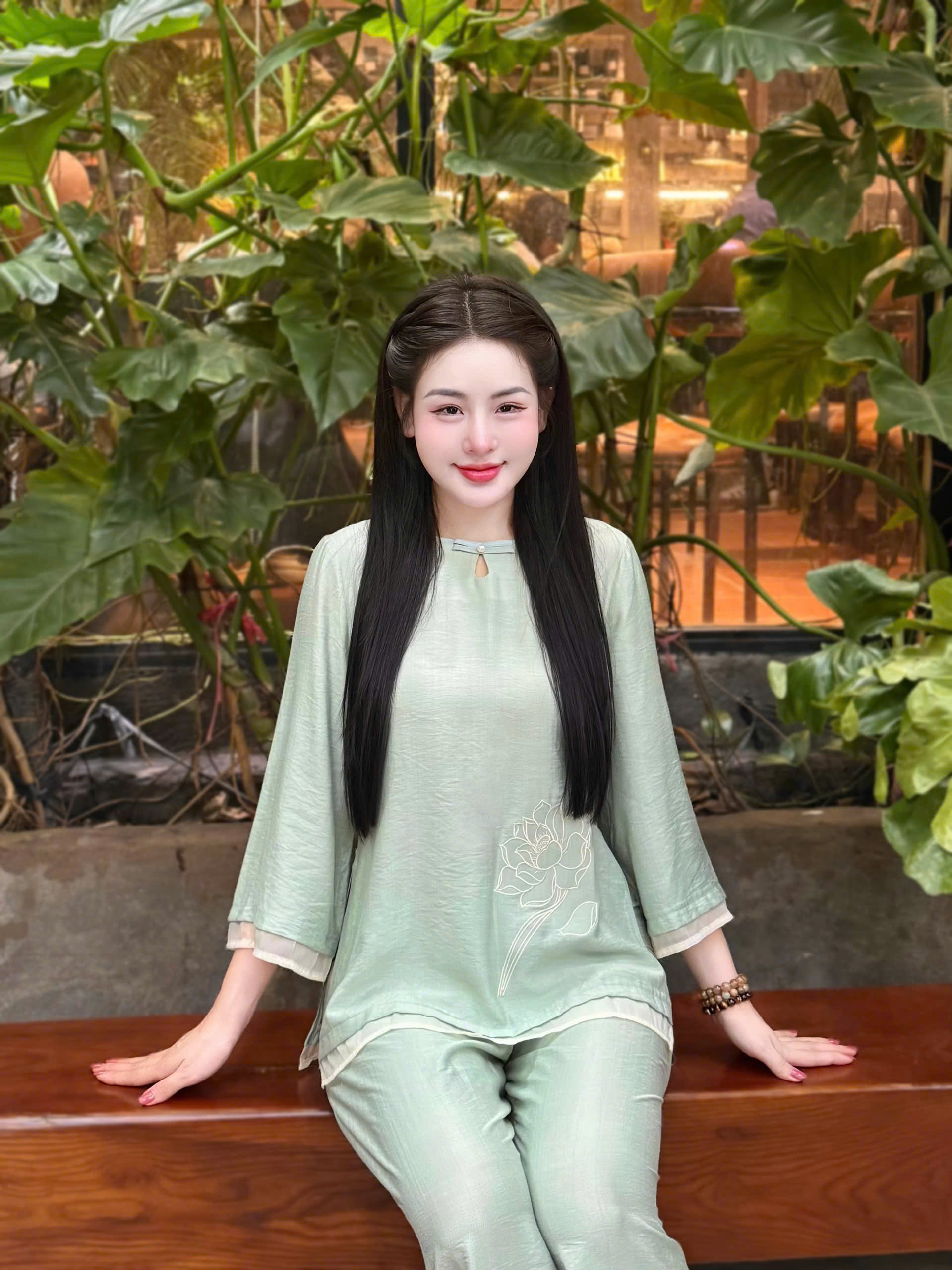 8bcafd89-cc6a-4bdb-8b47-d539da4be8f3