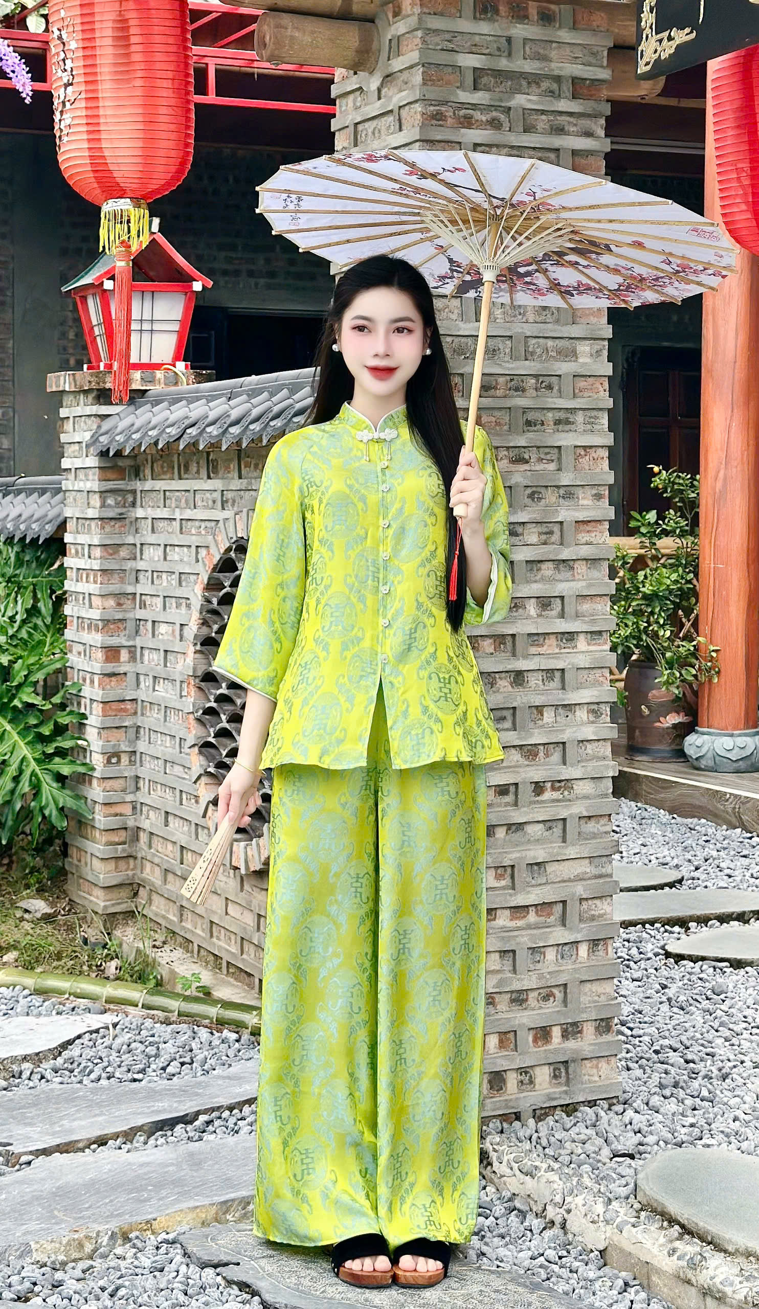 f1ba9ca6-b3eb-421e-bb5d-a8d49454b8a1