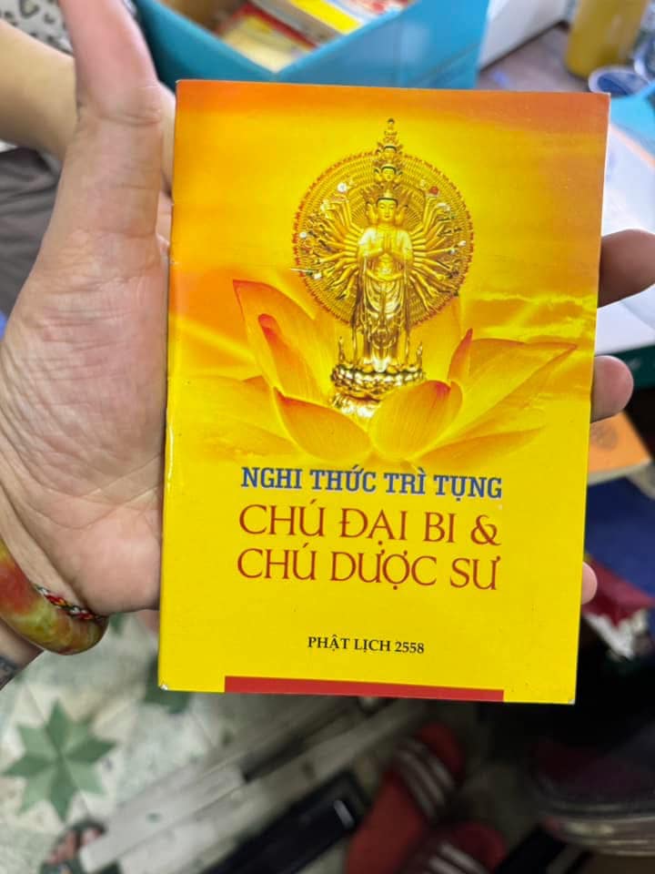 nghi thức trì tụng chú đại bi, chú dược sư 4