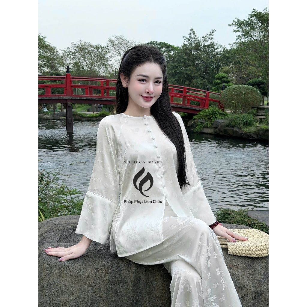Đồ lam đi chơi đi lễ dáng bà ba Mẫu Áo Dài Tơ Tằm Giáo Viên Đẹp - Pháp Phục Liên Châu - Silk